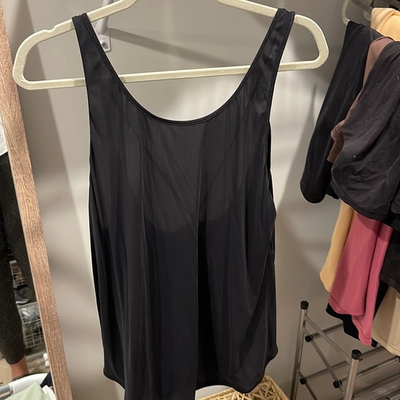 Lululemon black tank top - Picture 1 of 4